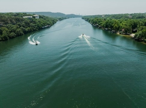 Vacation rental — aerial river view with boats